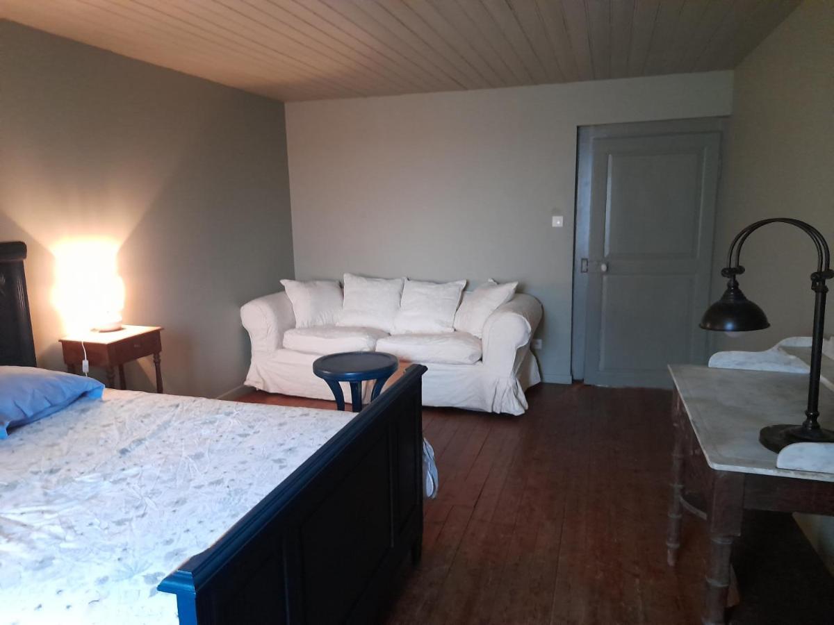 Gite Coeurdacier Monthureux-sur-Saone Bagian luar foto
